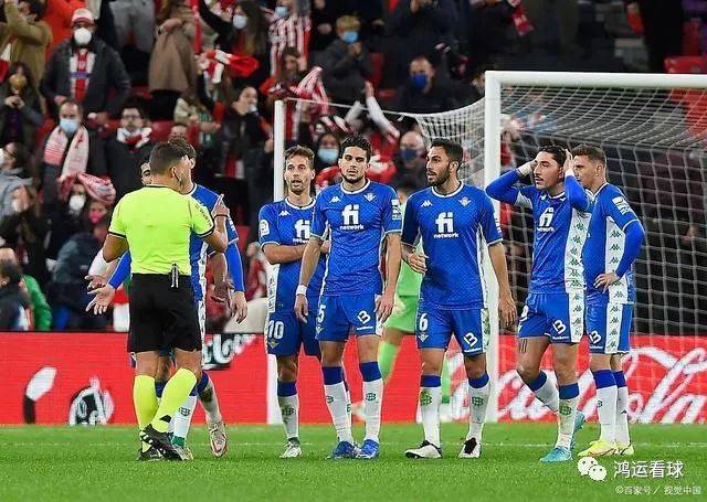 冰岛客场险胜,法国遭遇意大利提前告别欧预赛 冰岛客场险胜,法国遭遇意大利提前告别欧预赛