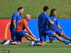 中国官网-荷兰队遭遇惊险！欧锦赛资格战全力以赴的简单介绍