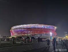 索肖主场大胜，一鼓作气稳居积分榜前列的简单介绍