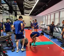 勒沃库森球队成立校园足球项目，培养青年球员的简单介绍