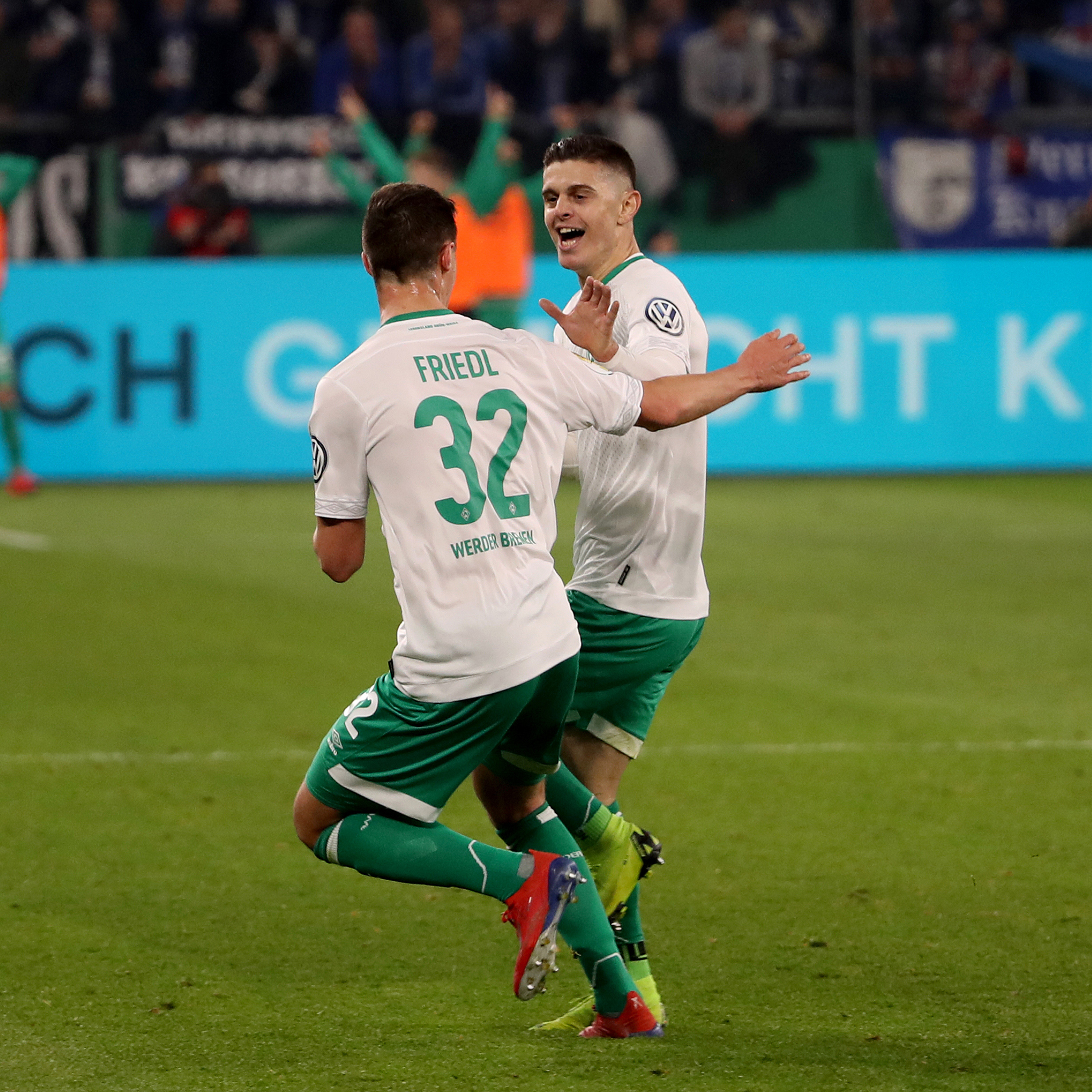 关于不来梅队在客场-战平，积分榜保持稳定的信息