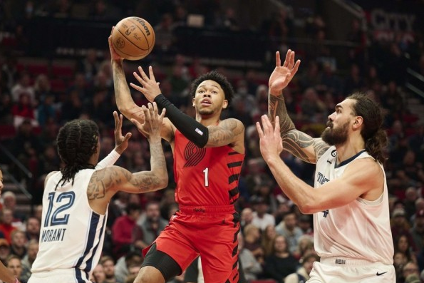 小牛客场大胜灰熊，西蒙斯发威拿下二十分的简单介绍