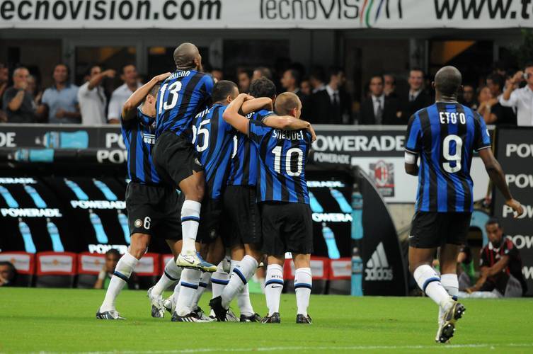 C7娱乐-关于米兰德比：AC米兰险胜国米，登顶积分榜的信息