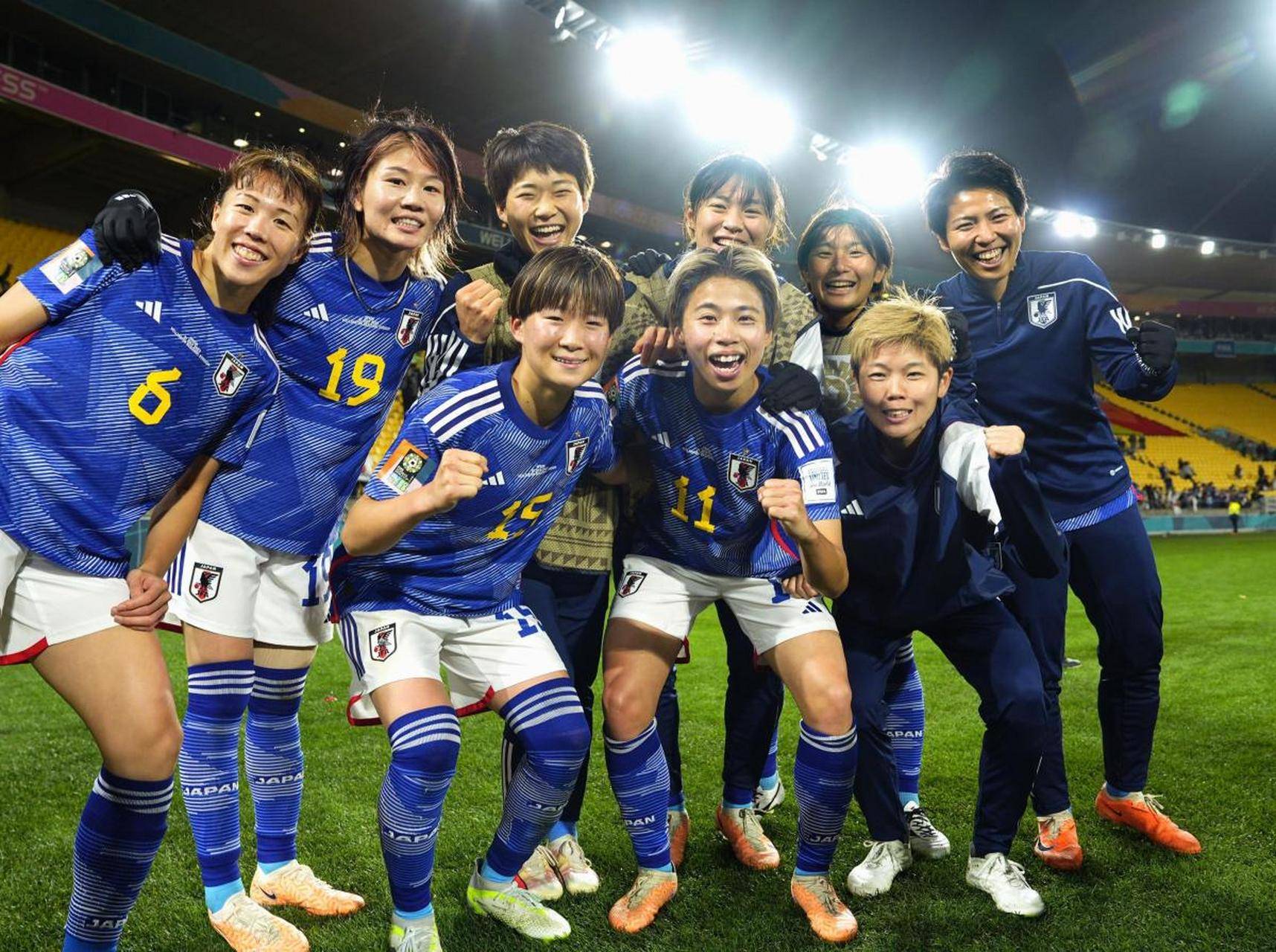 日本队女足表现优异,夺得胜利 日本队女足表现优异,夺得胜利